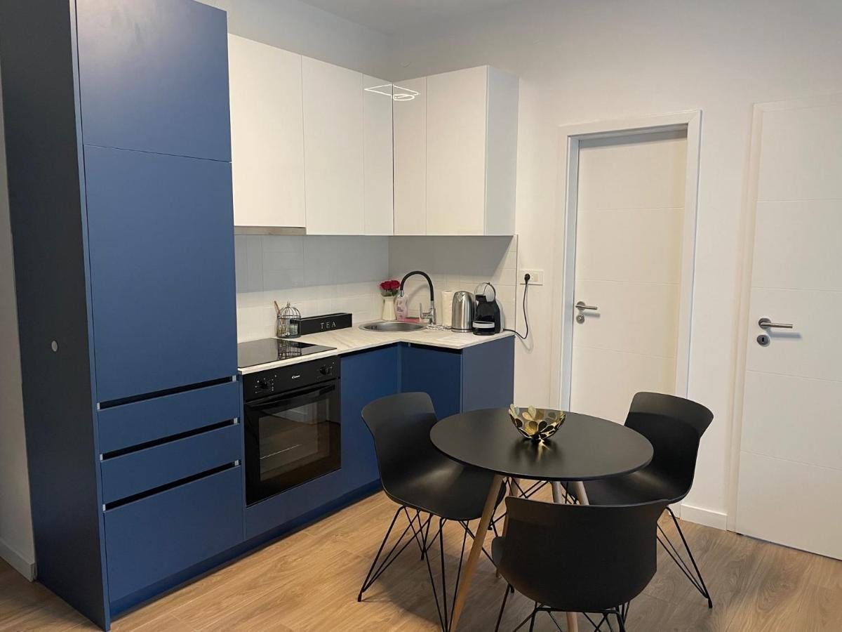 Ella Apartment *